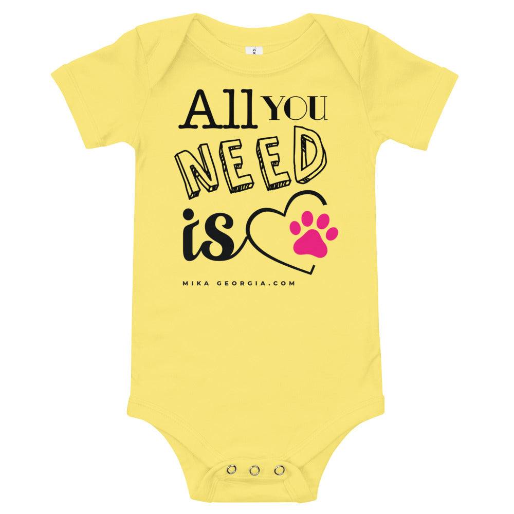'All you need is Love' T-Shirt